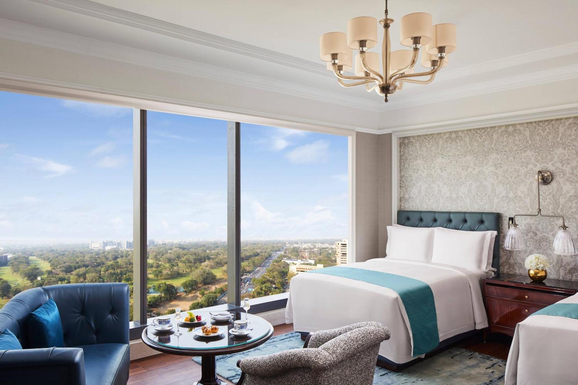 The Ritz-Carlton, Pune Zewnętrze zdjęcie