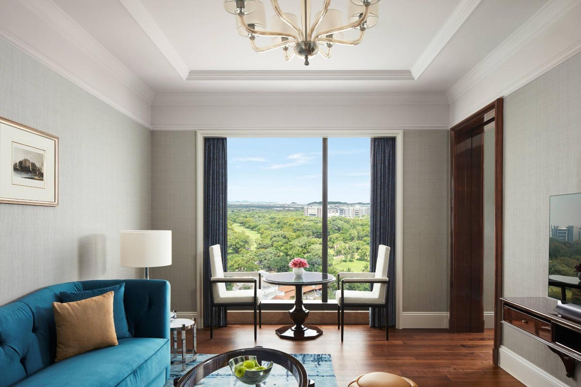 The Ritz-Carlton, Pune Zewnętrze zdjęcie