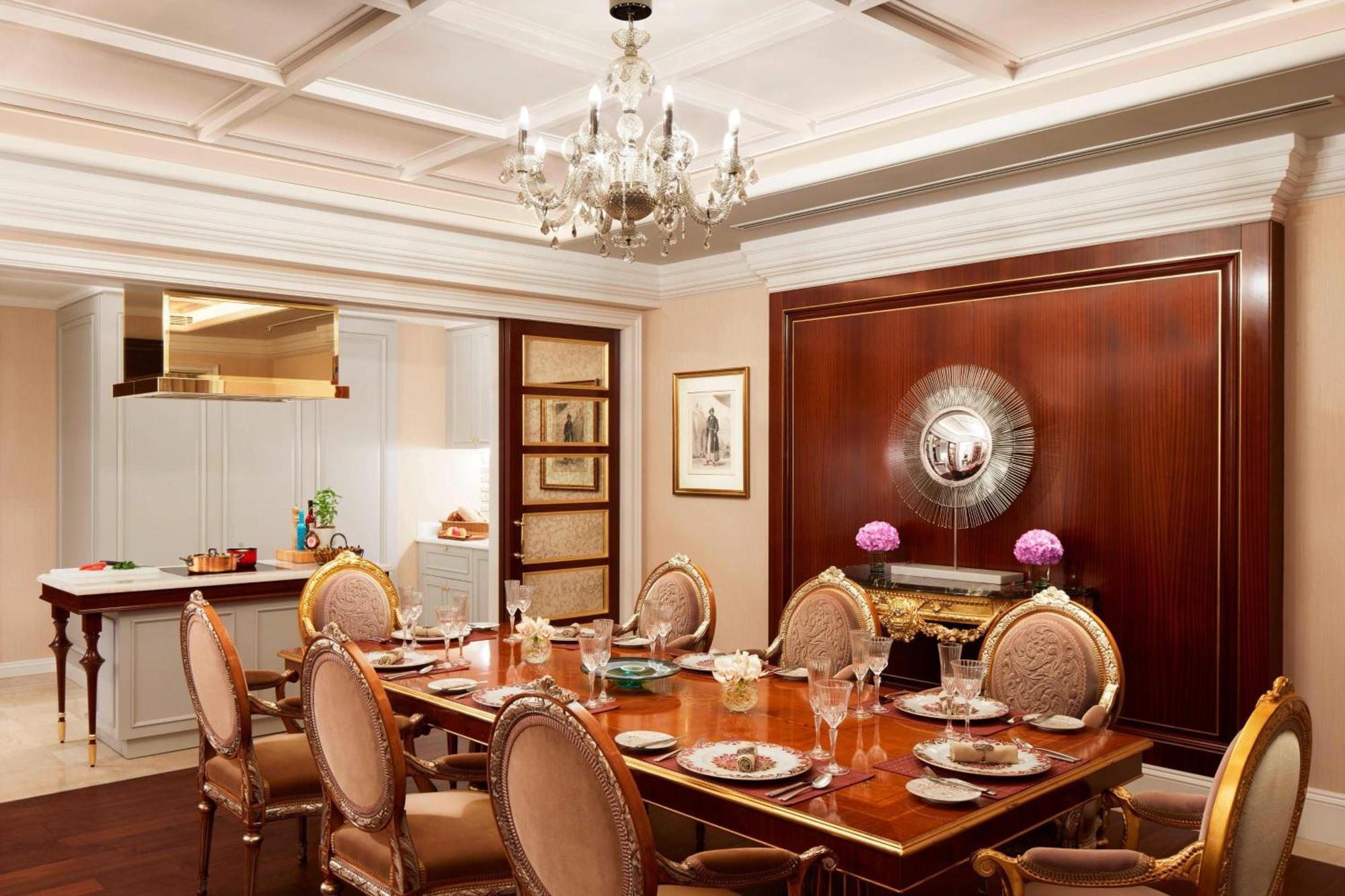 The Ritz-Carlton, Pune Zewnętrze zdjęcie